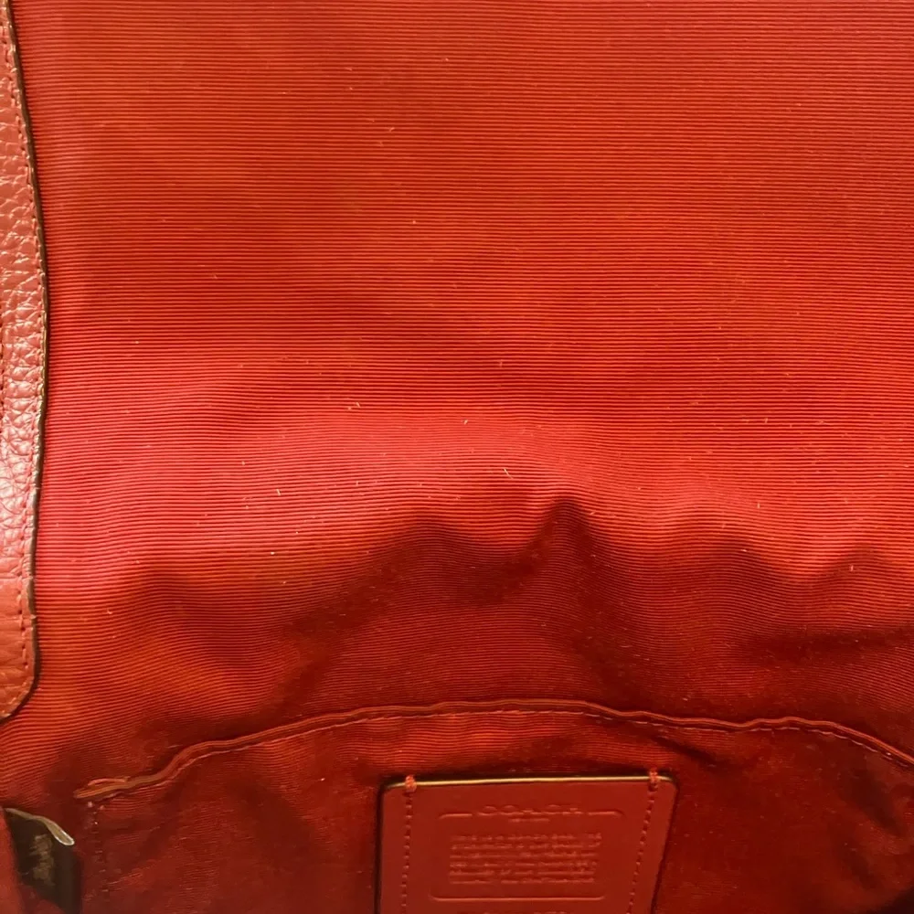 Coach Raspberry-Pink Pebbled Saddle BAG Leather Crossbody with Brown Trim - Picture 8 of 8